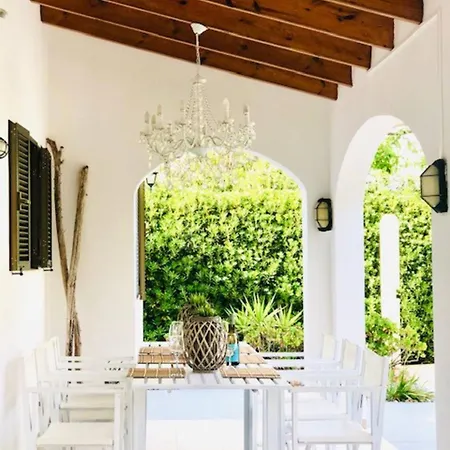 Leon Menorca Villa *